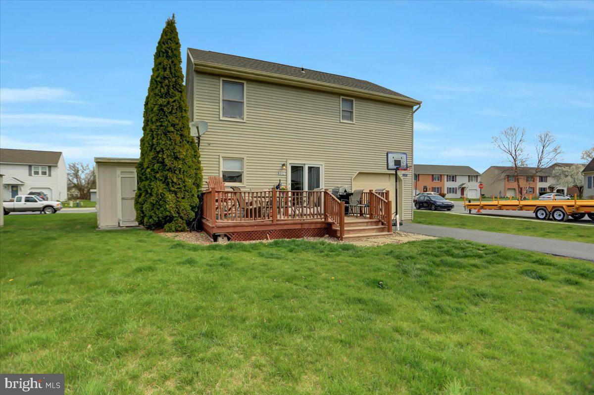 NICHOLSON SQUARE - Residential