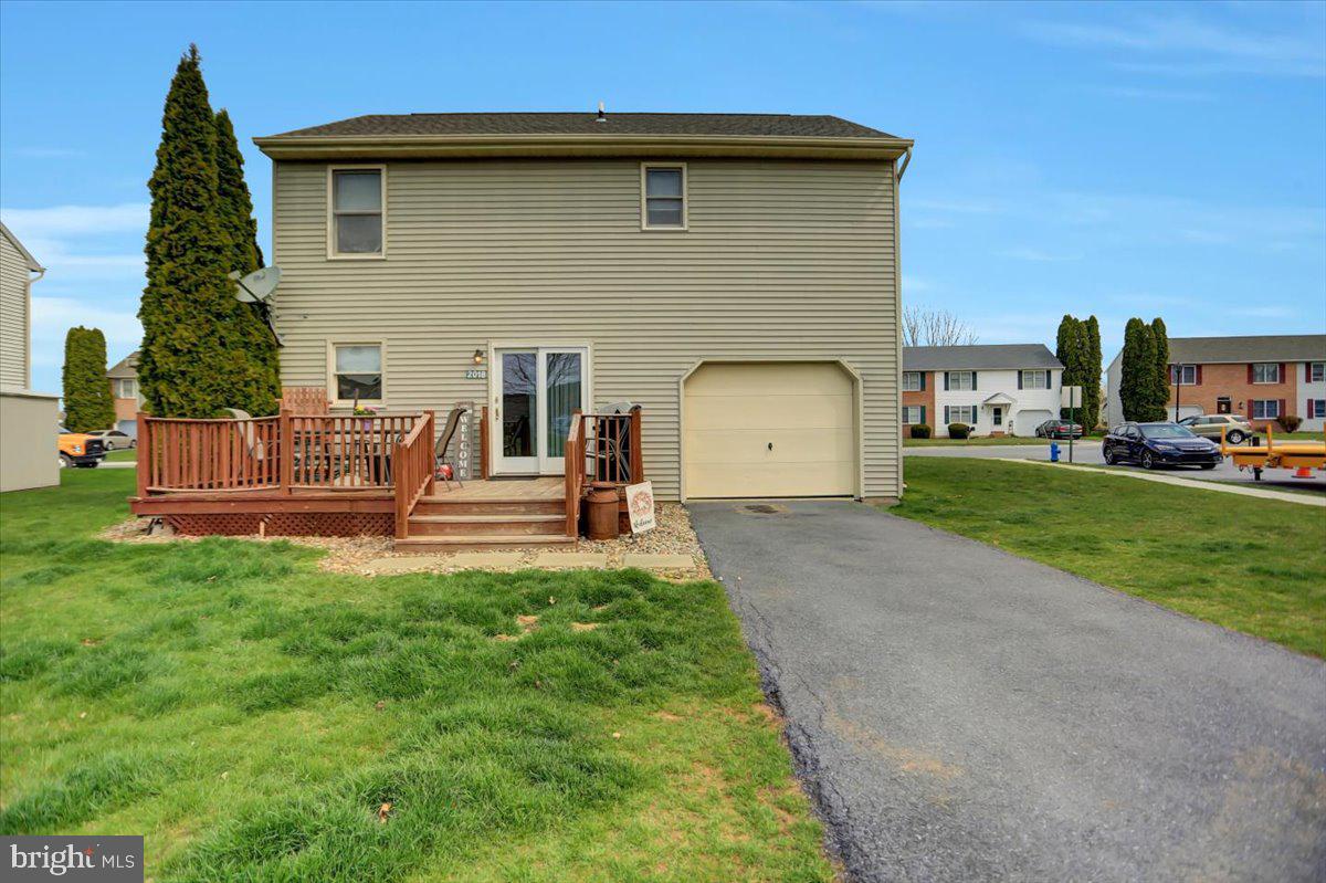 NICHOLSON SQUARE - Residential