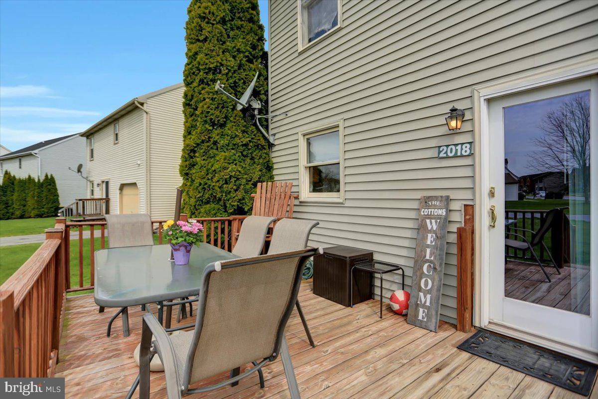 NICHOLSON SQUARE - Residential