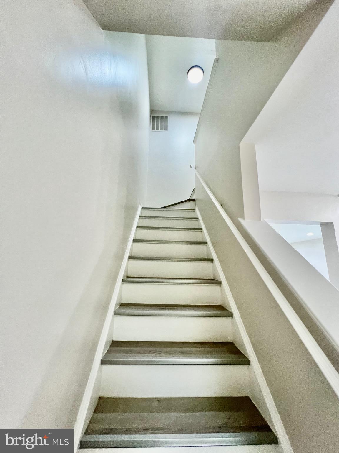 WINSLOW CHASE - Residential Lease