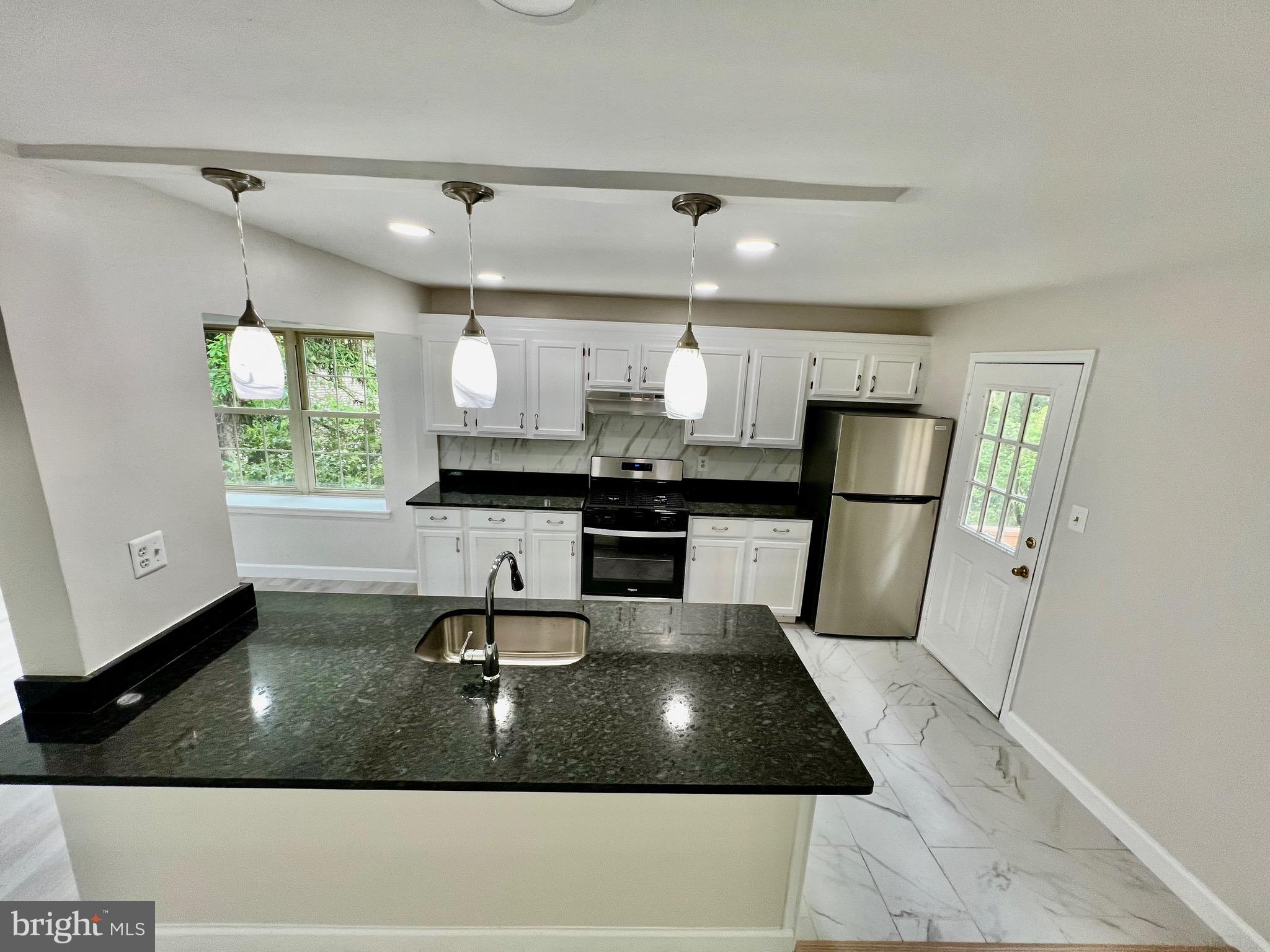 WINSLOW CHASE - Residential Lease