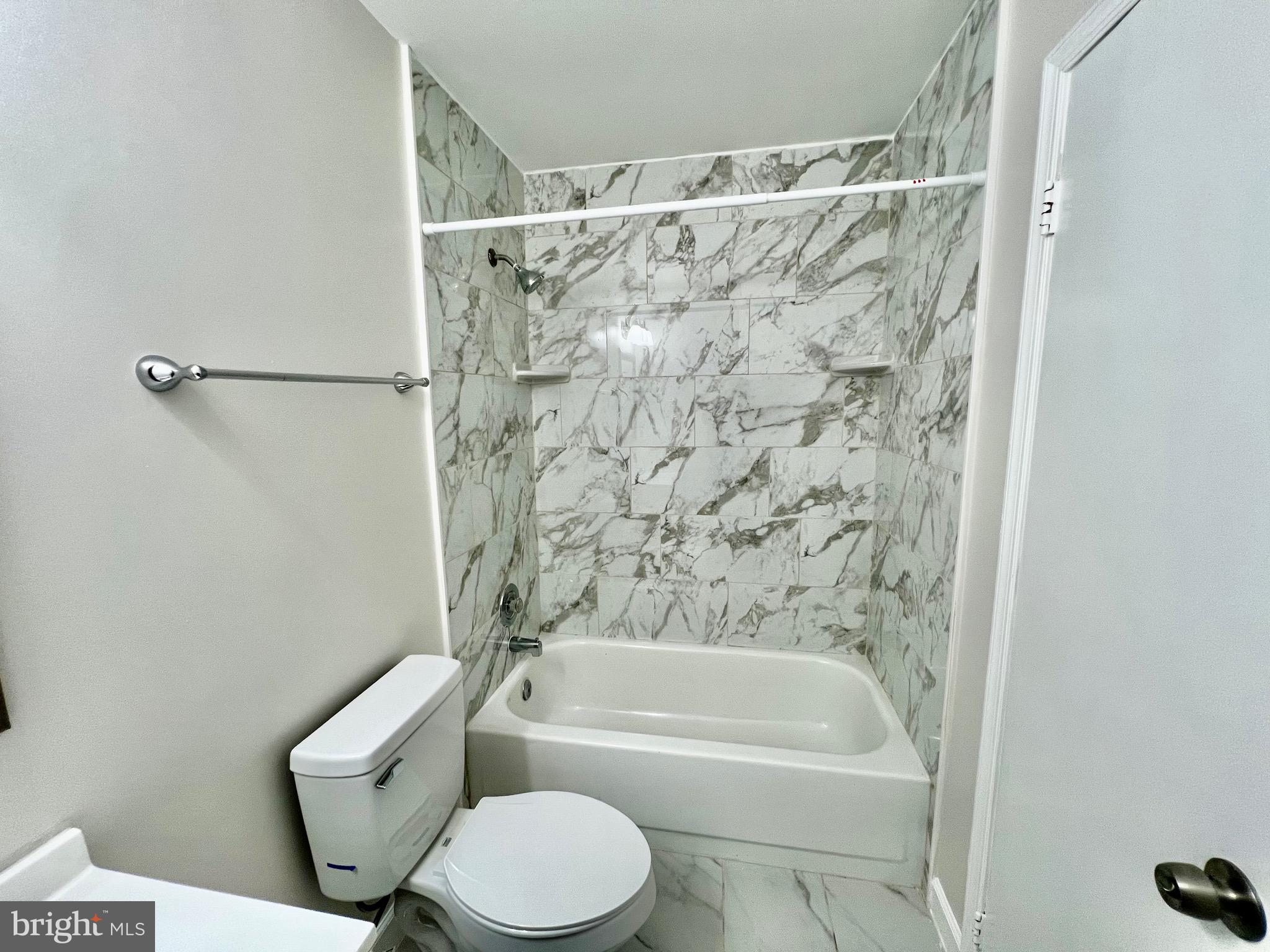 WINSLOW CHASE - Residential Lease