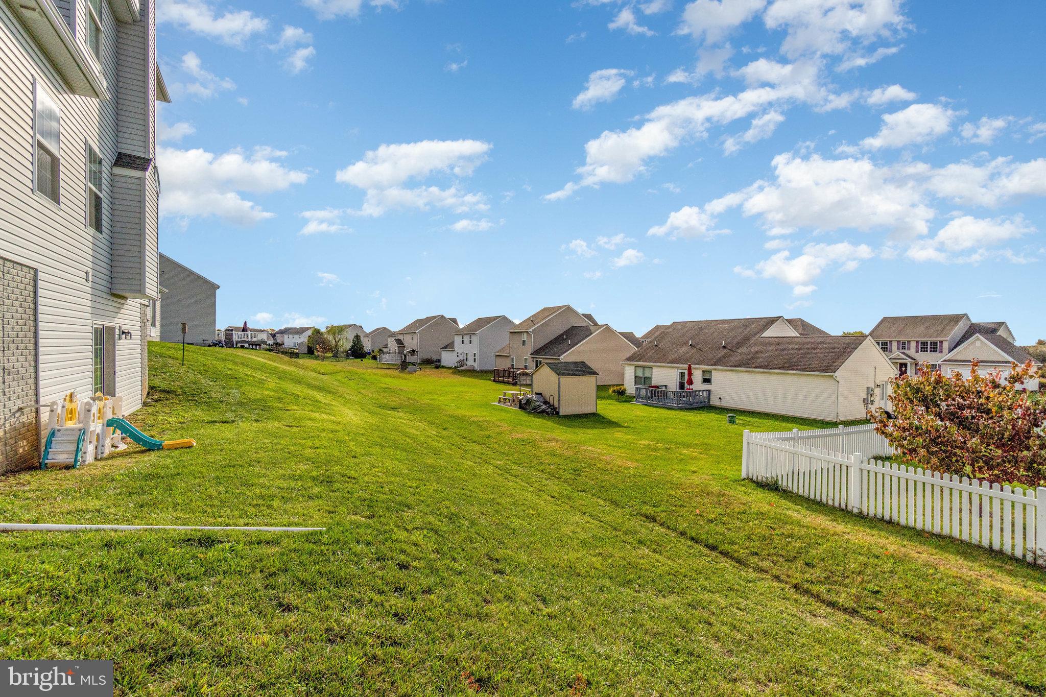 APPLE WOOD - Residential