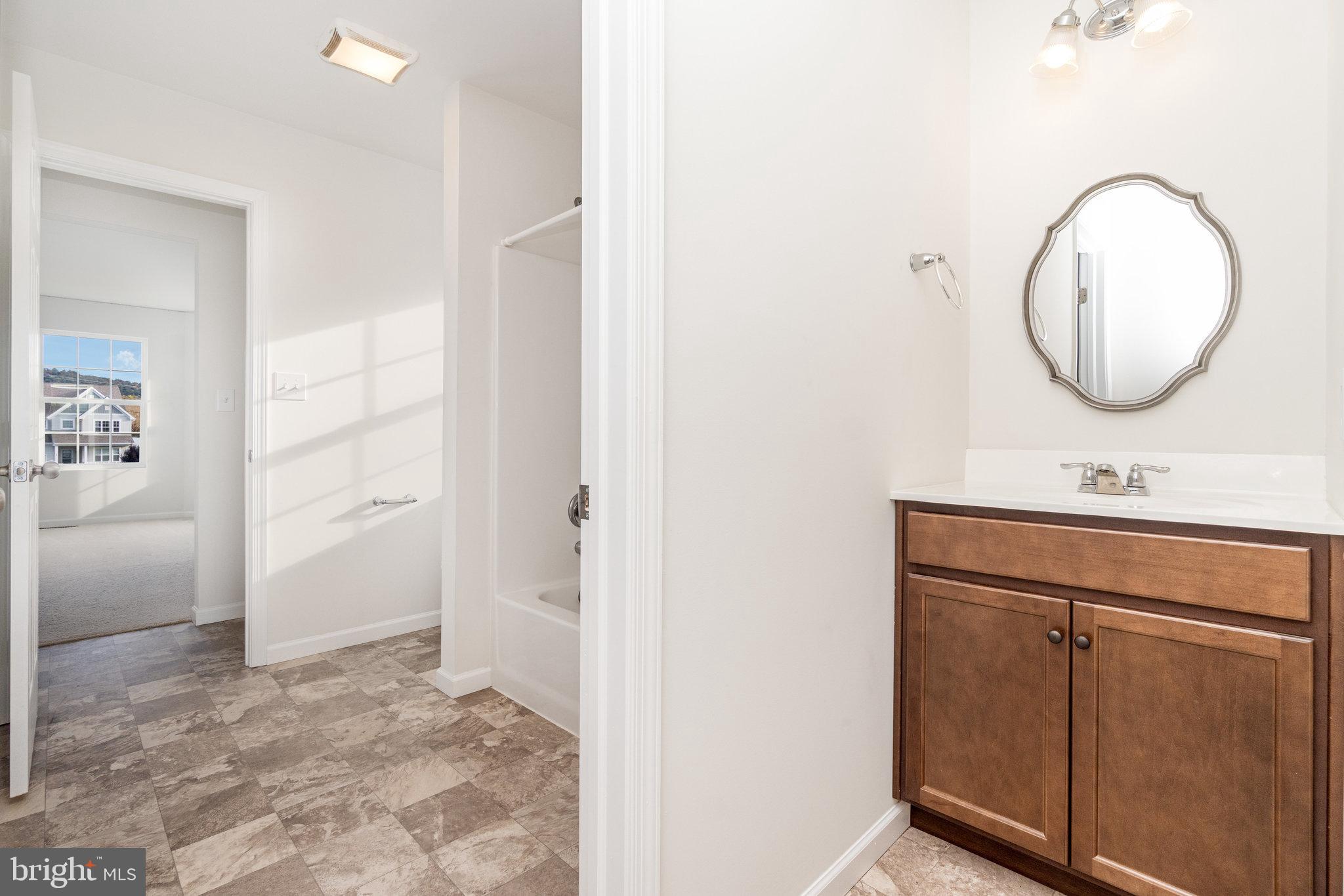 APPLE WOOD - Residential