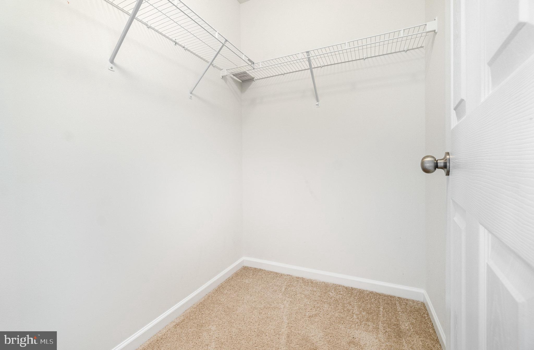 APPLE WOOD - Residential