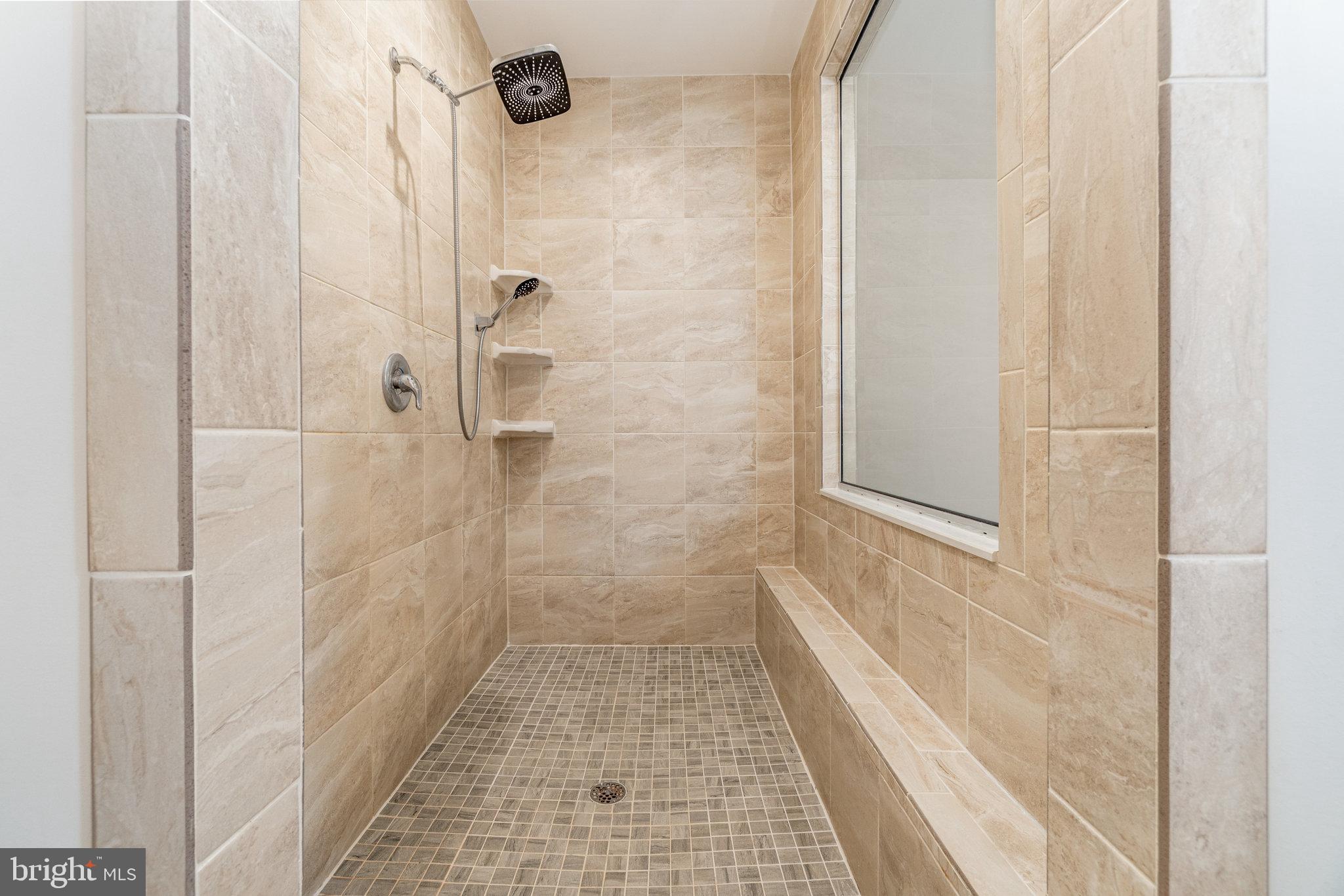 APPLE WOOD - Residential