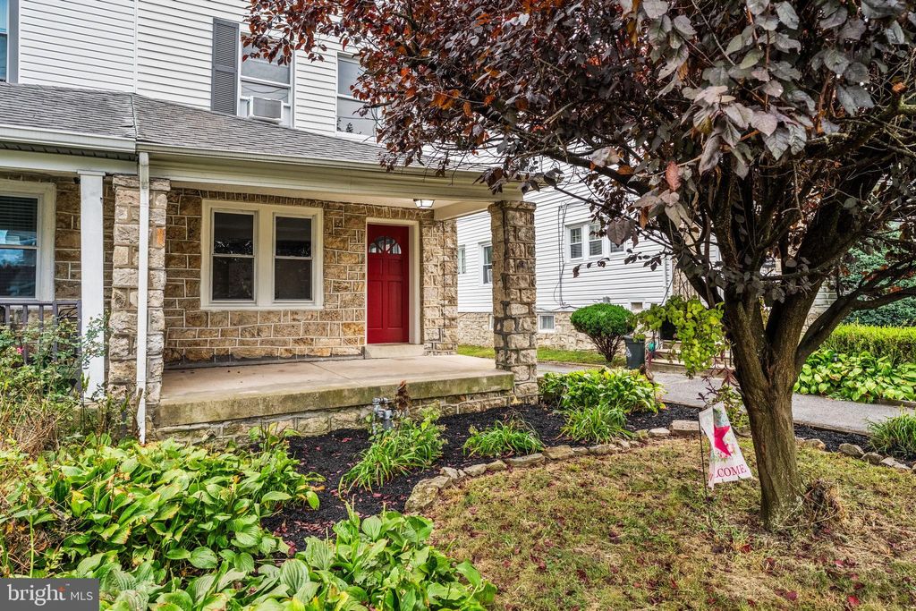 Photo of 96 Drexel Avenue, LANSDOWNE, PA 19050 (MLS # PADE2101764)
