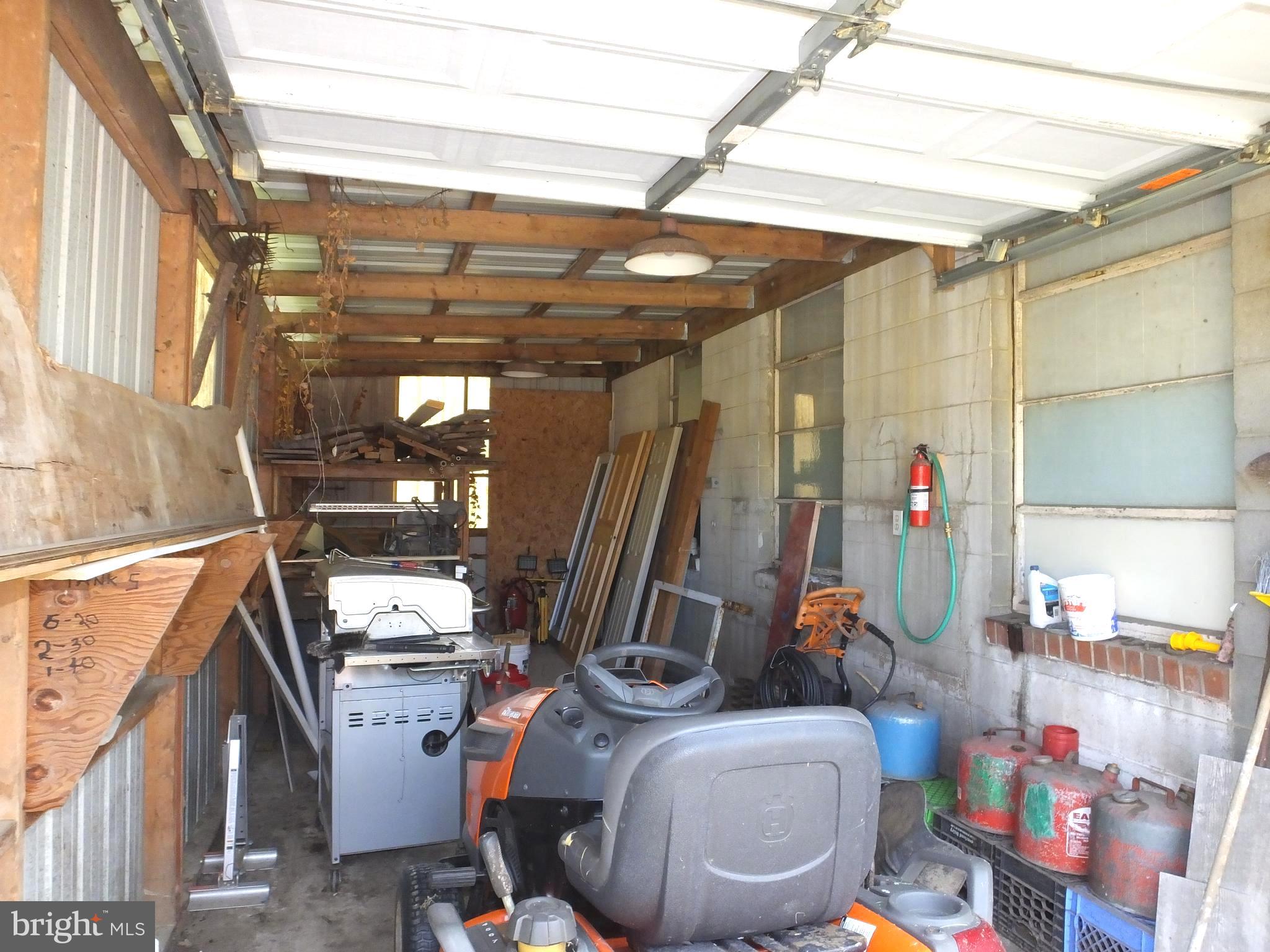 FISHING CREEK/HOOPERS ISLAND - Residential