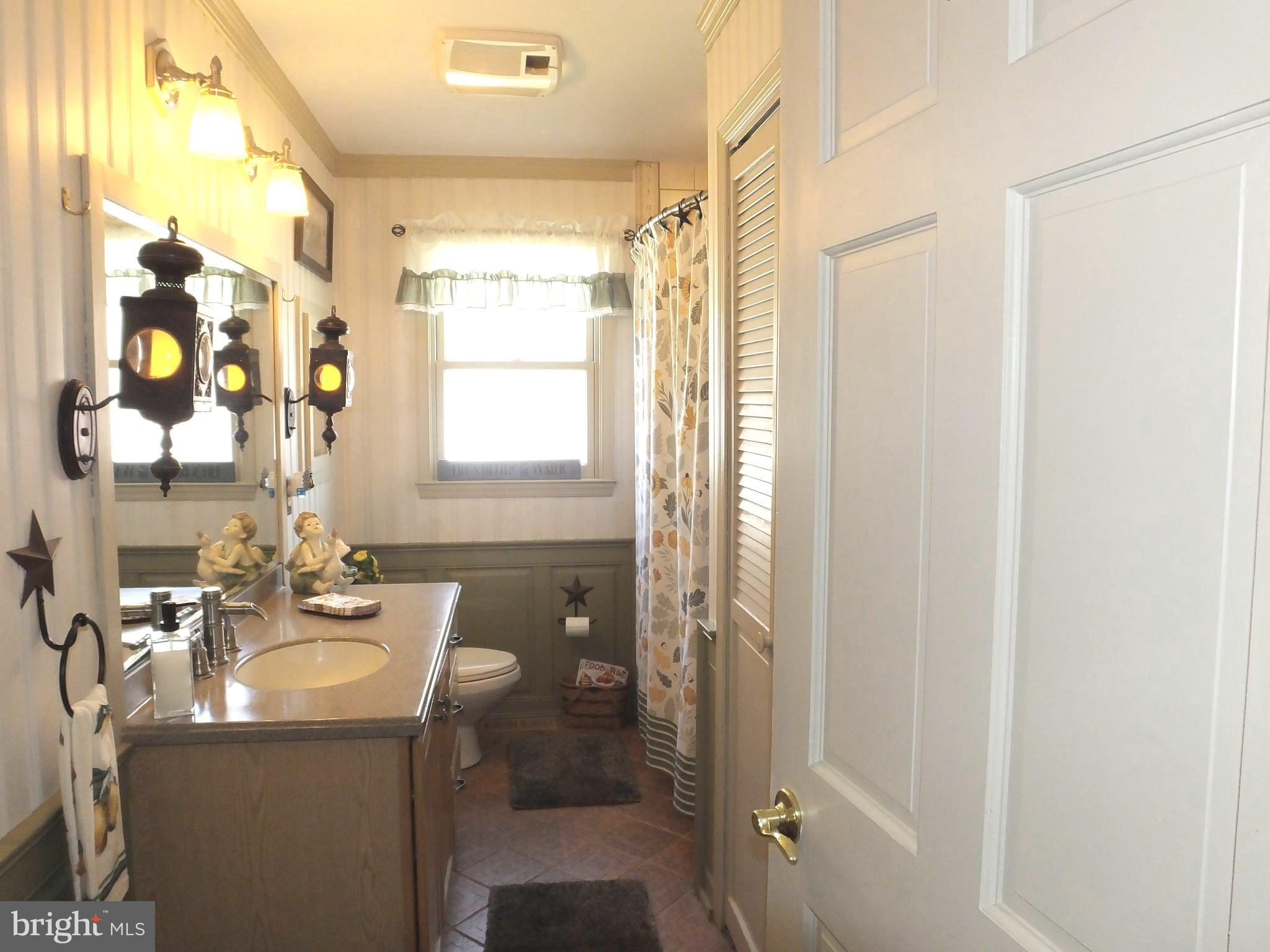 FISHING CREEK/HOOPERS ISLAND - Residential