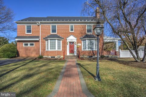 Photo of 304 S 4th Street, DENVER, PA 17517 (MLS # PALA2065198)