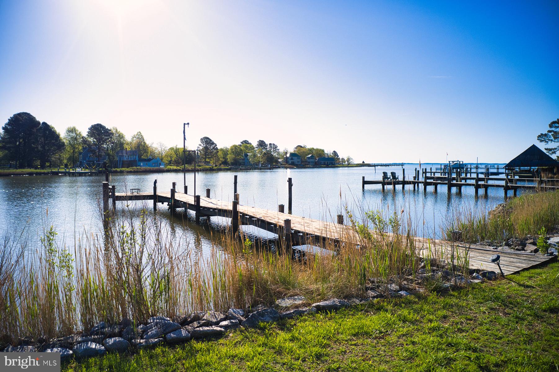 4897 BLACK WALNUT POINT ROAD