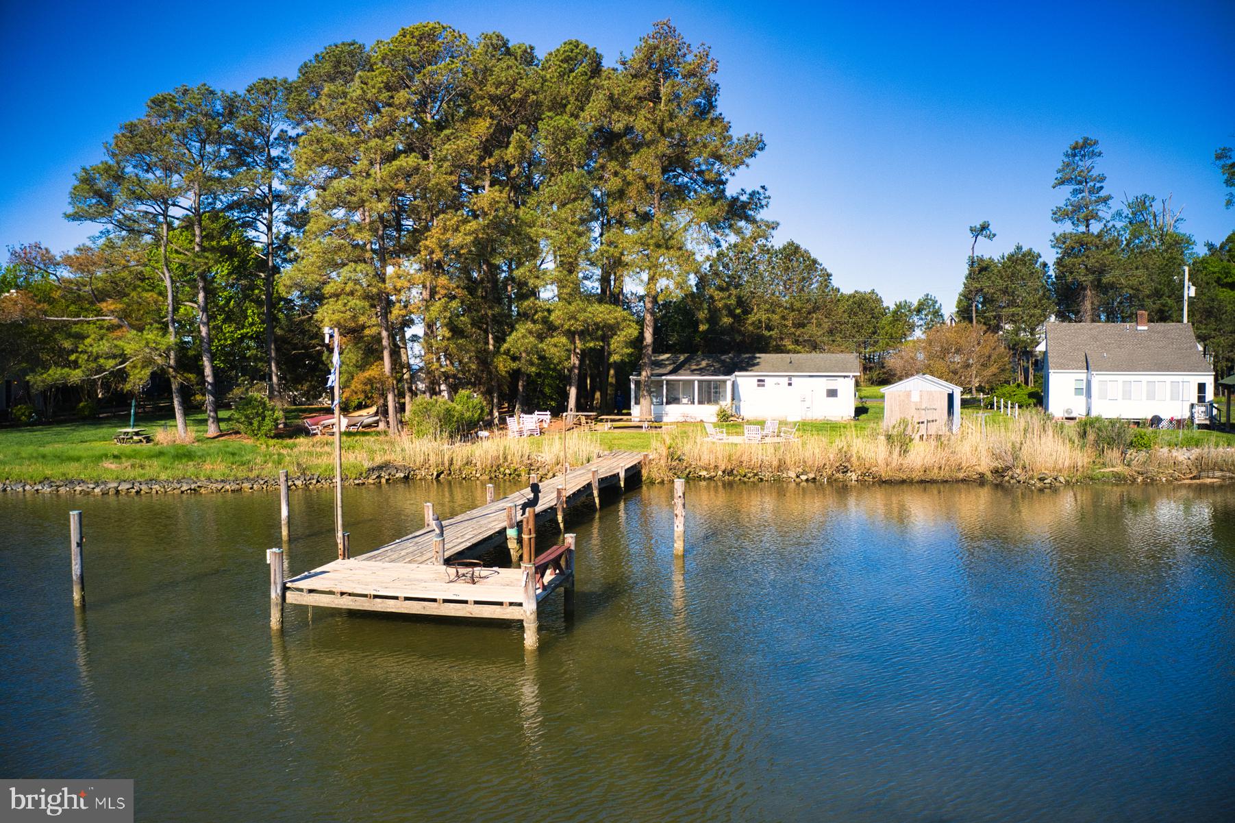 4897 BLACK WALNUT POINT ROAD