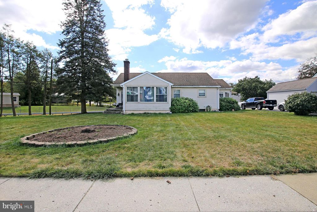 Photo of 537 State Drive, LEBANON, PA 17042 (MLS # PALN2023272)