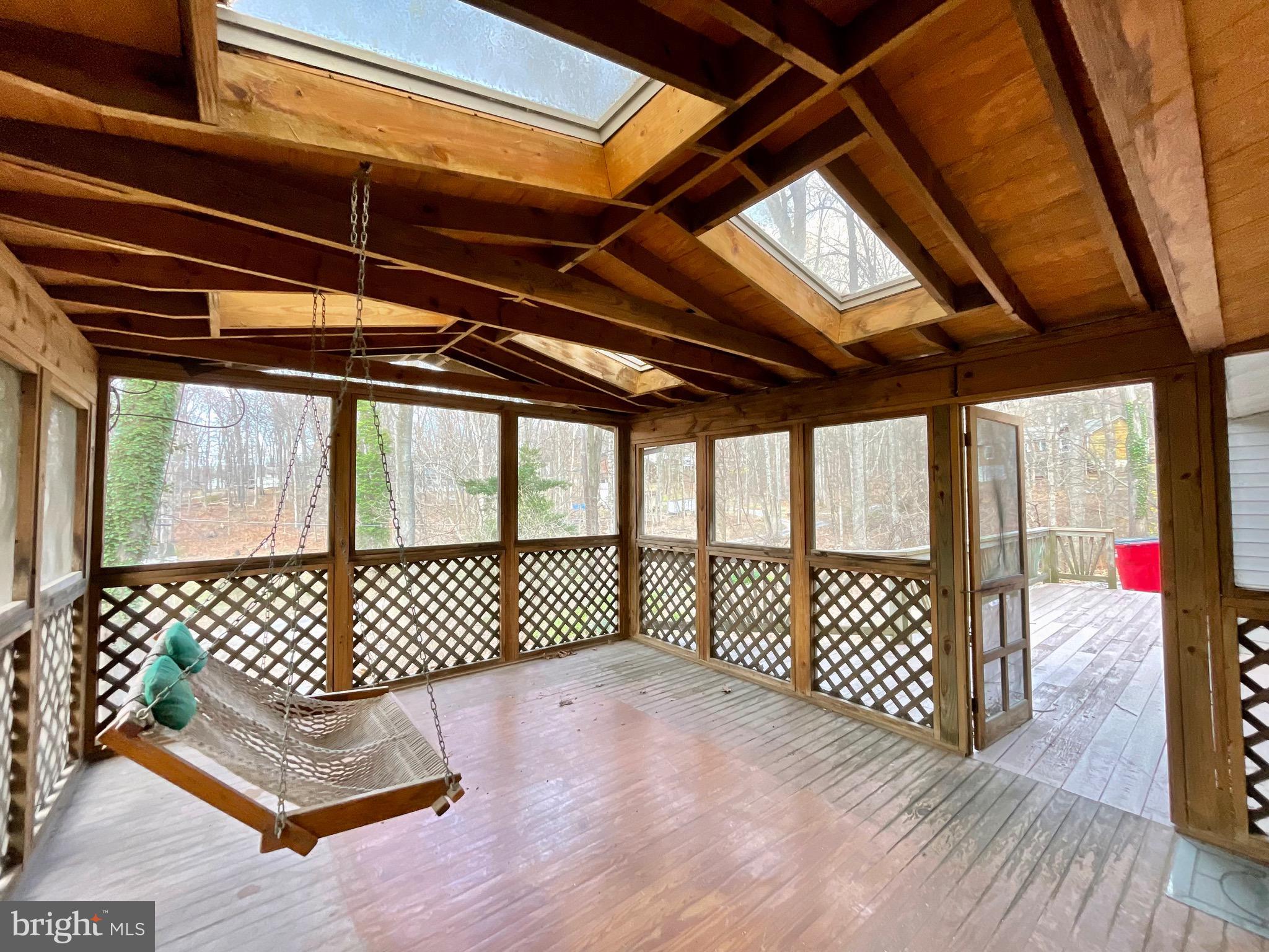 SHANNONDALE - Residential