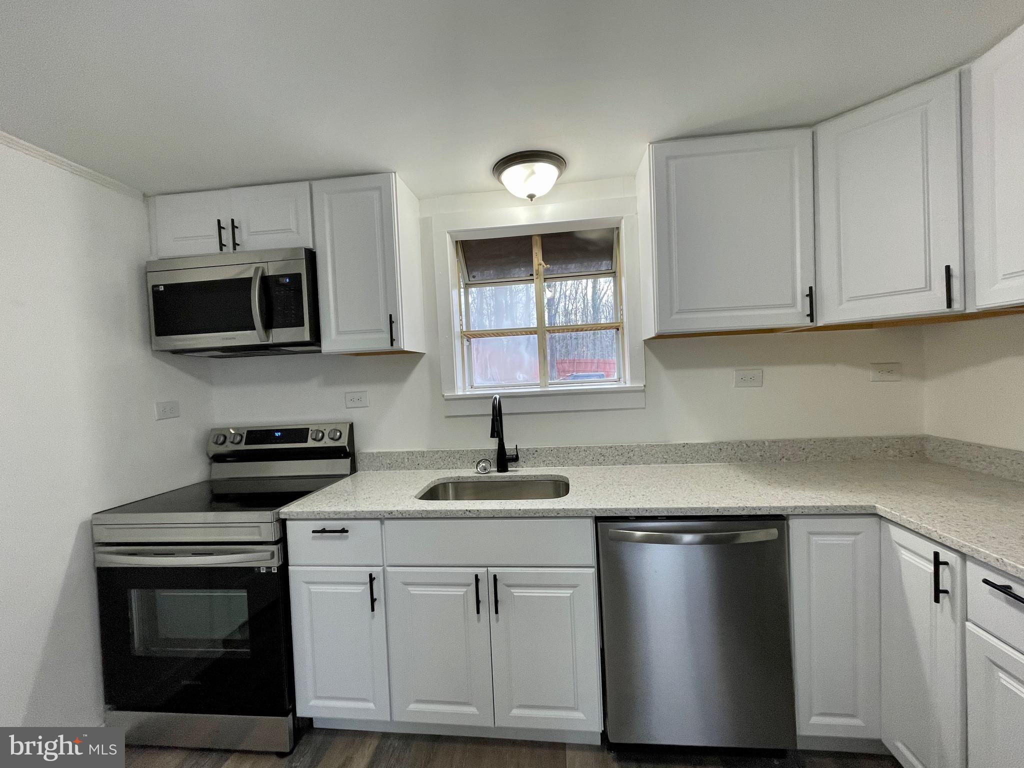 SHANNONDALE - Residential