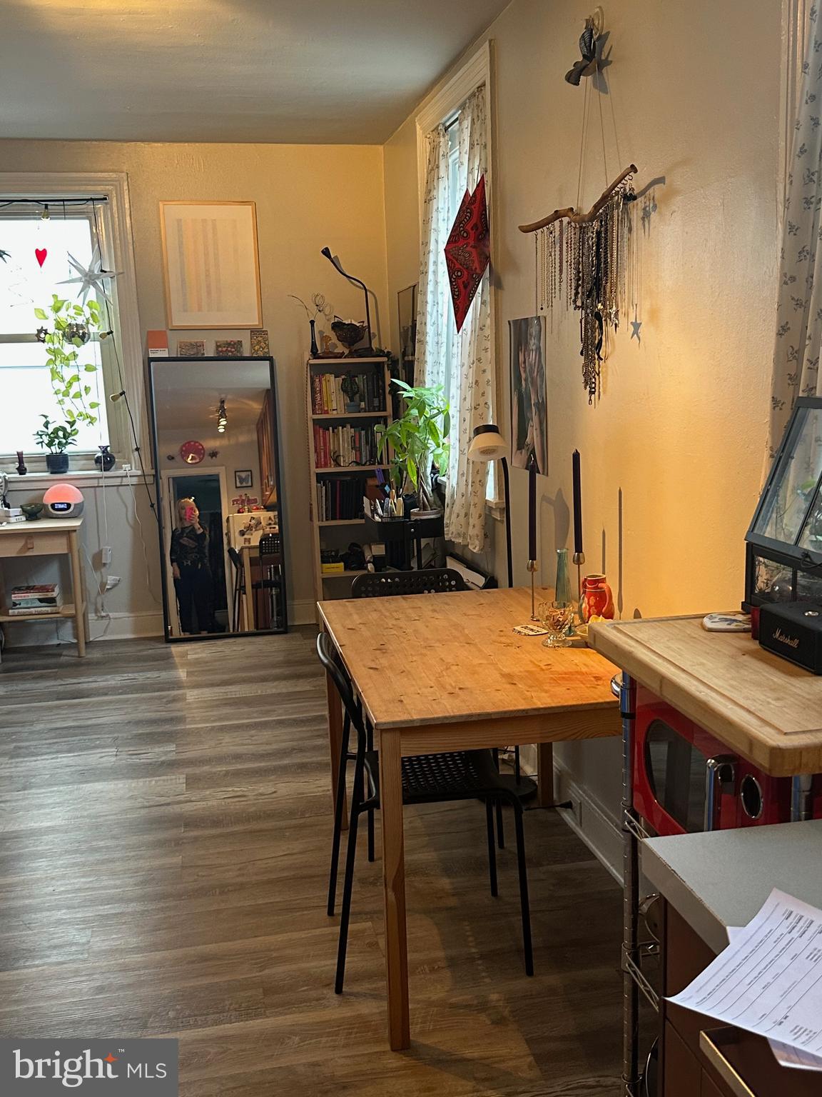 WASHINGTON SQ - Residential Lease