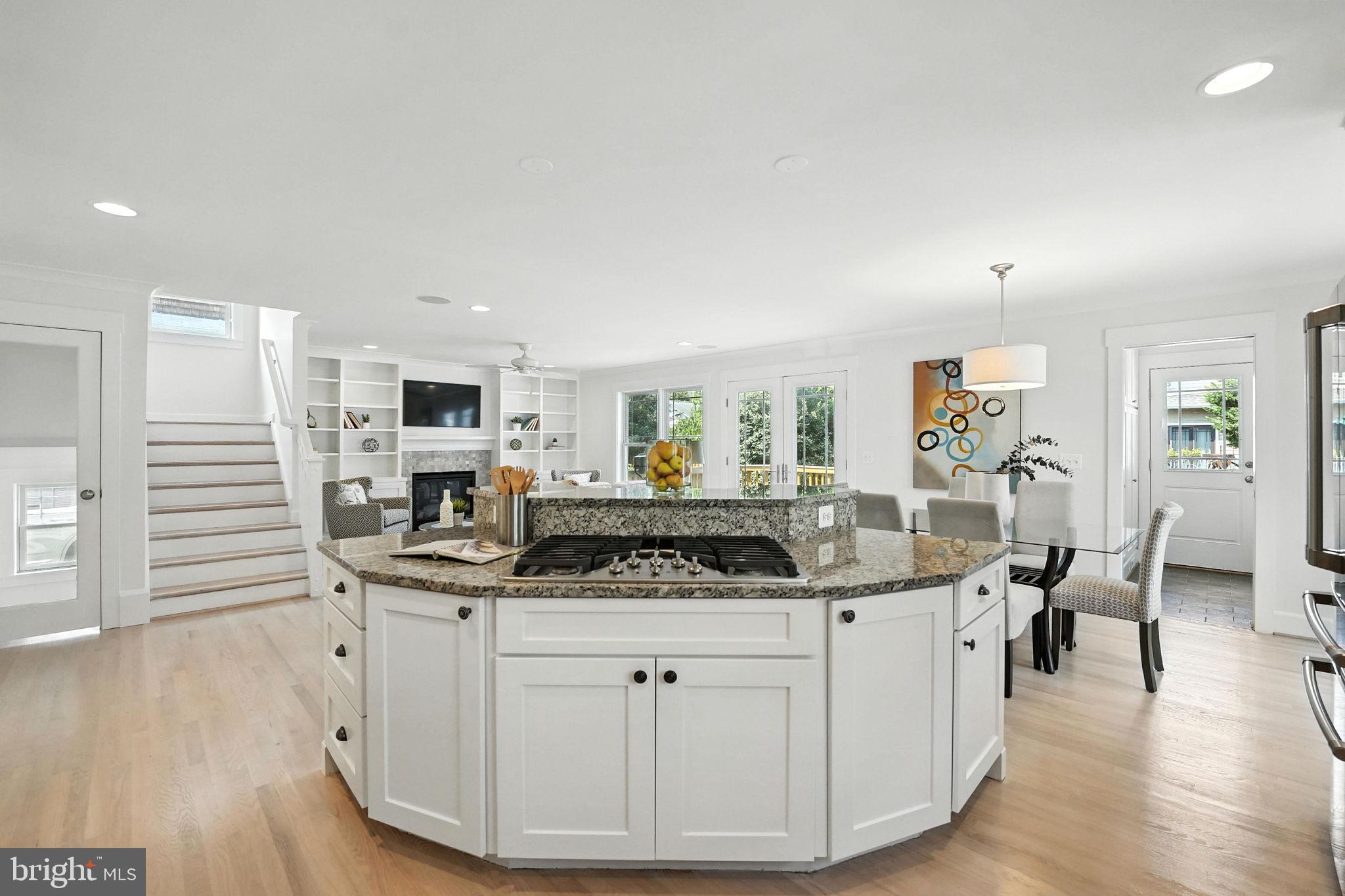 DEL RAY - Residential