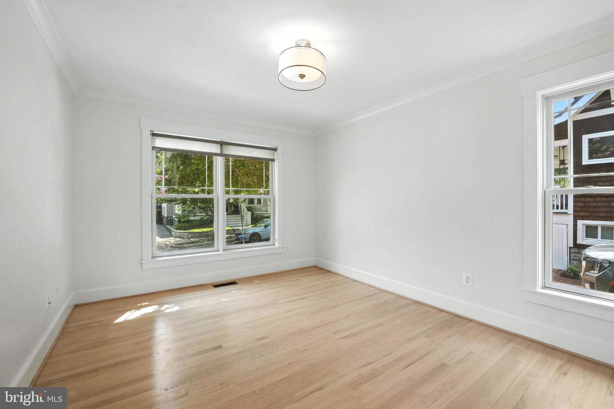 DEL RAY - Residential