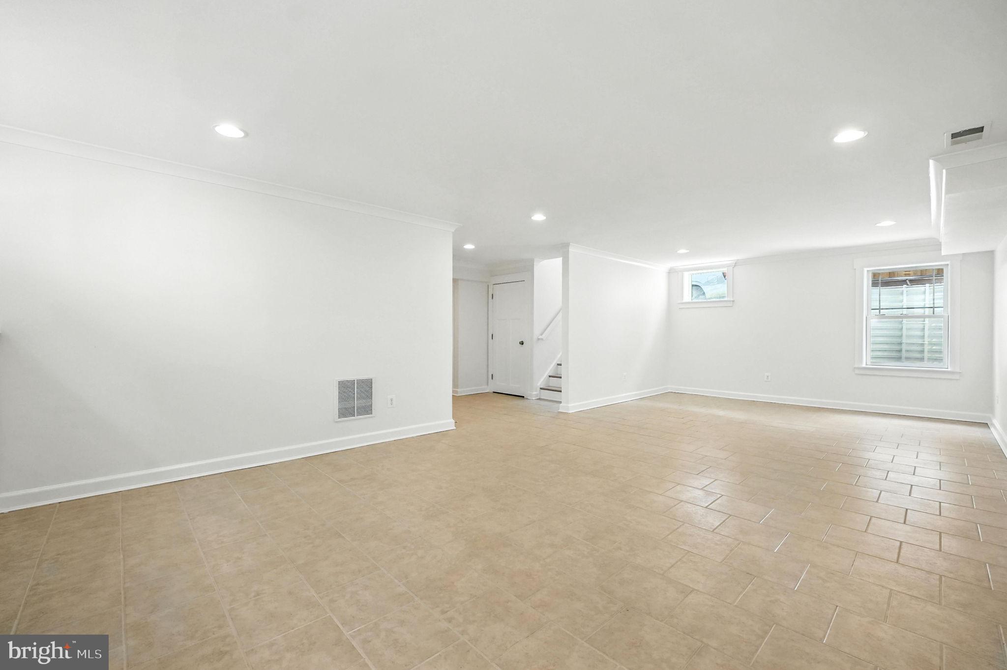 DEL RAY - Residential