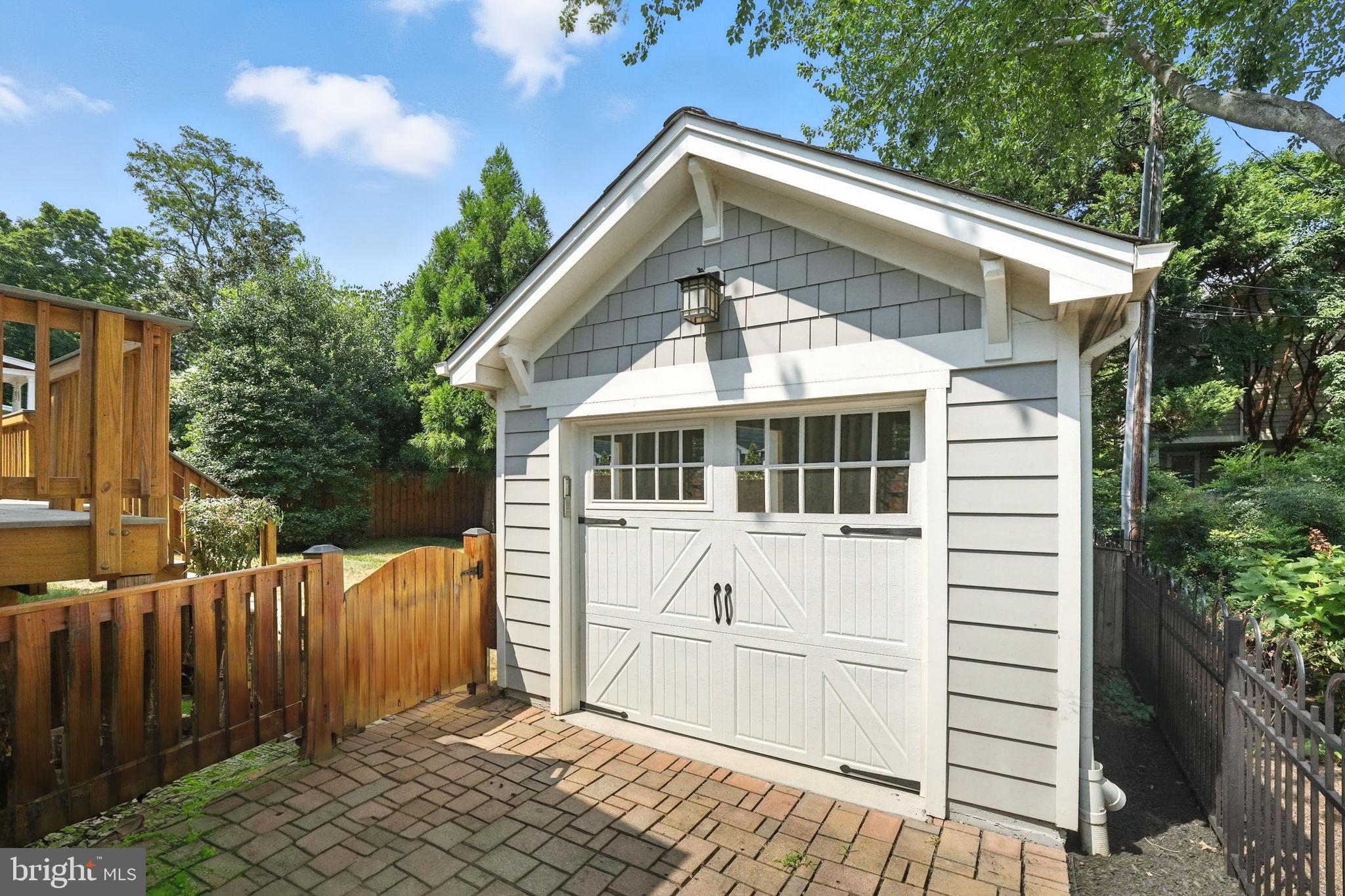 DEL RAY - Residential