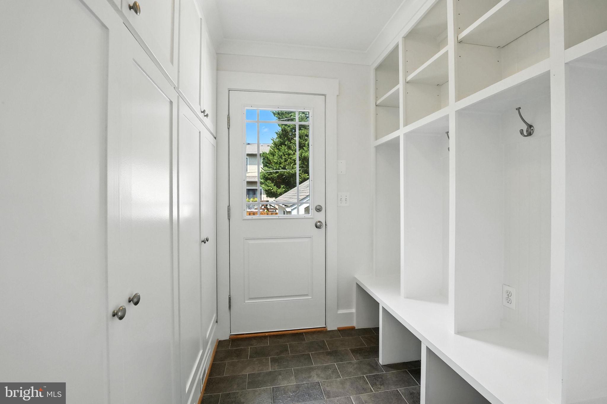 DEL RAY - Residential