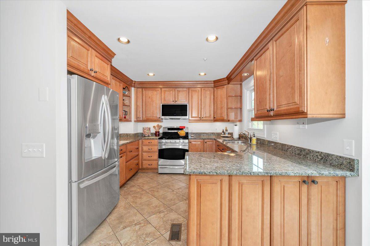 GERMANTOWN ESTATES - Residential