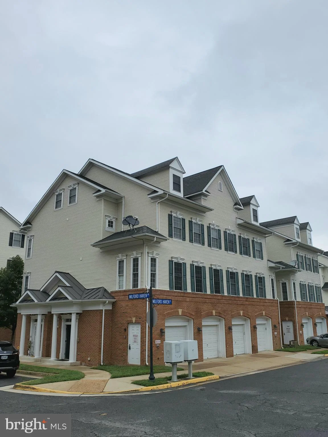 8940 Milford Haven Court Unit 40B, Lorton, VA 22079