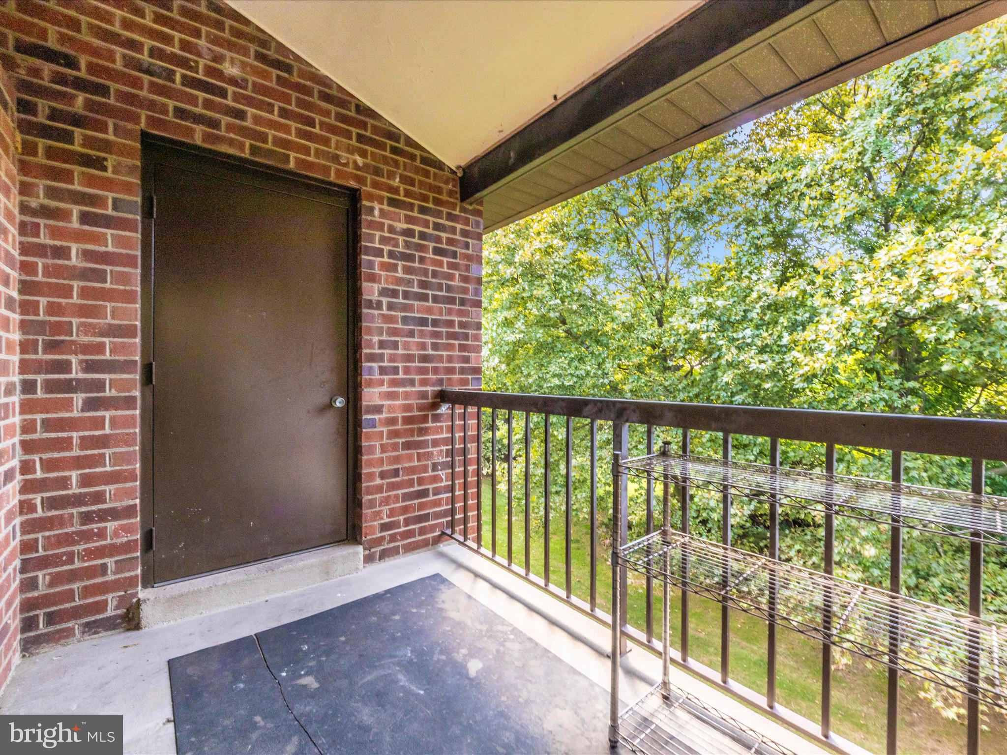 MALLARD COVE CONDOMINIUMS - Residential