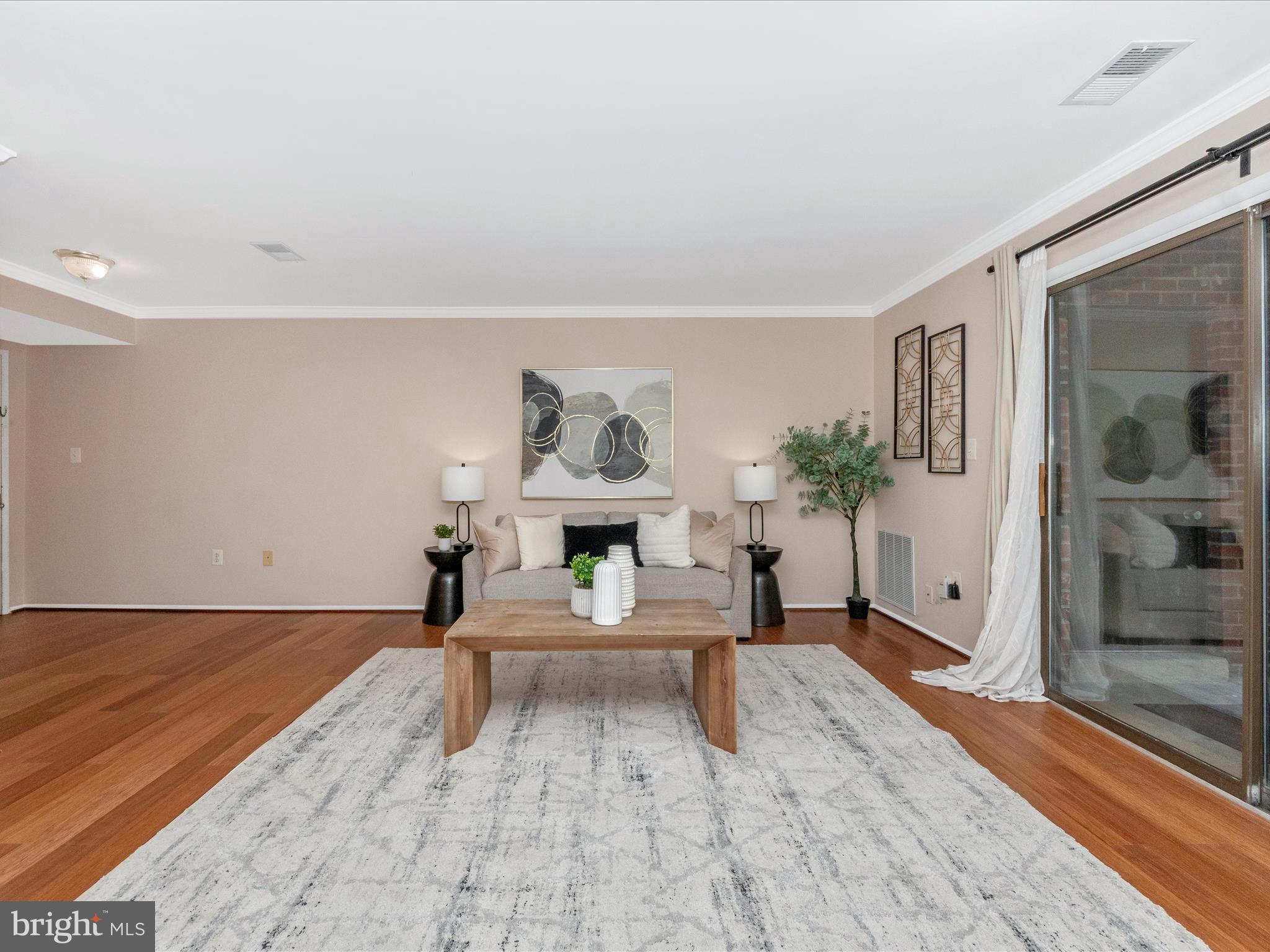 MALLARD COVE CONDOMINIUMS - Residential