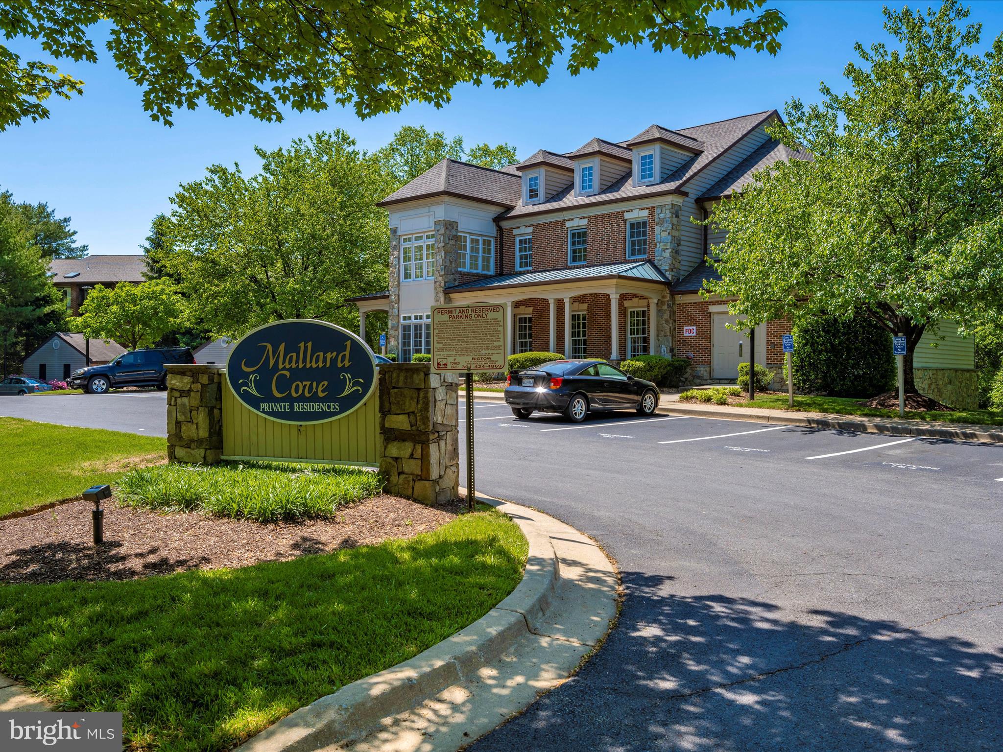 MALLARD COVE CONDOMINIUMS - Residential
