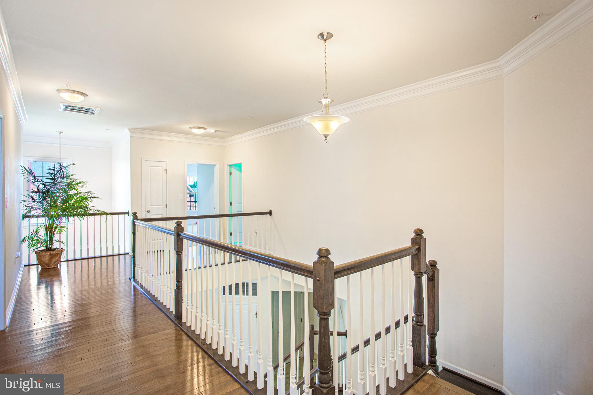 MARLBORO RIDGE - Residential