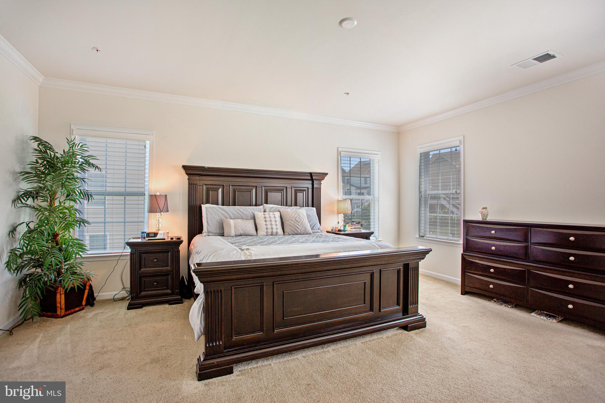 MARLBORO RIDGE - Residential