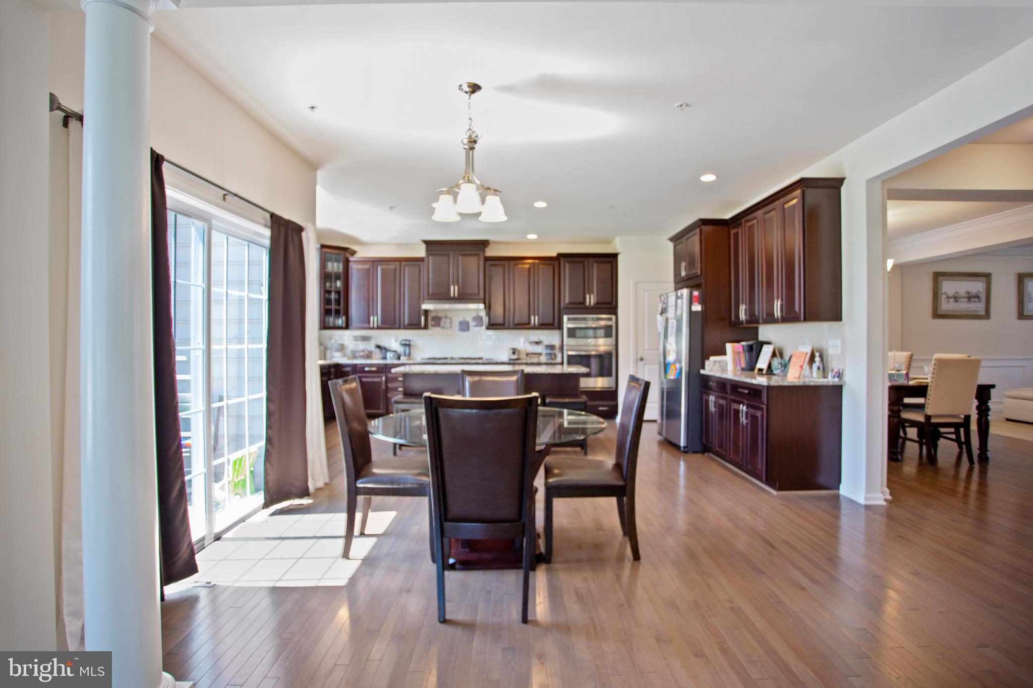 MARLBORO RIDGE - Residential