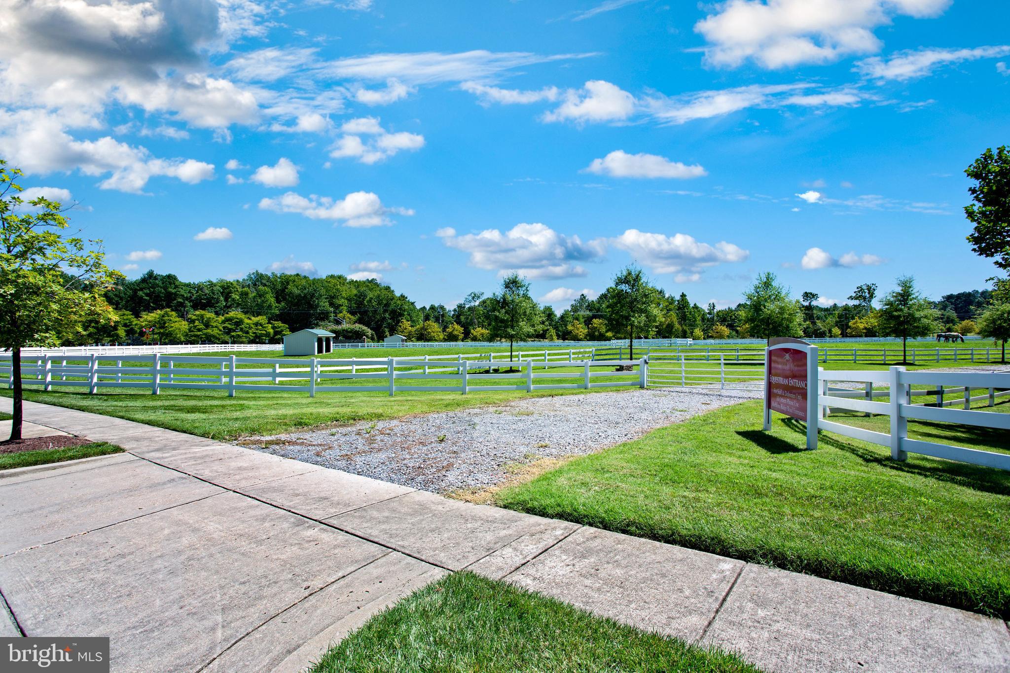 MARLBORO RIDGE - Residential