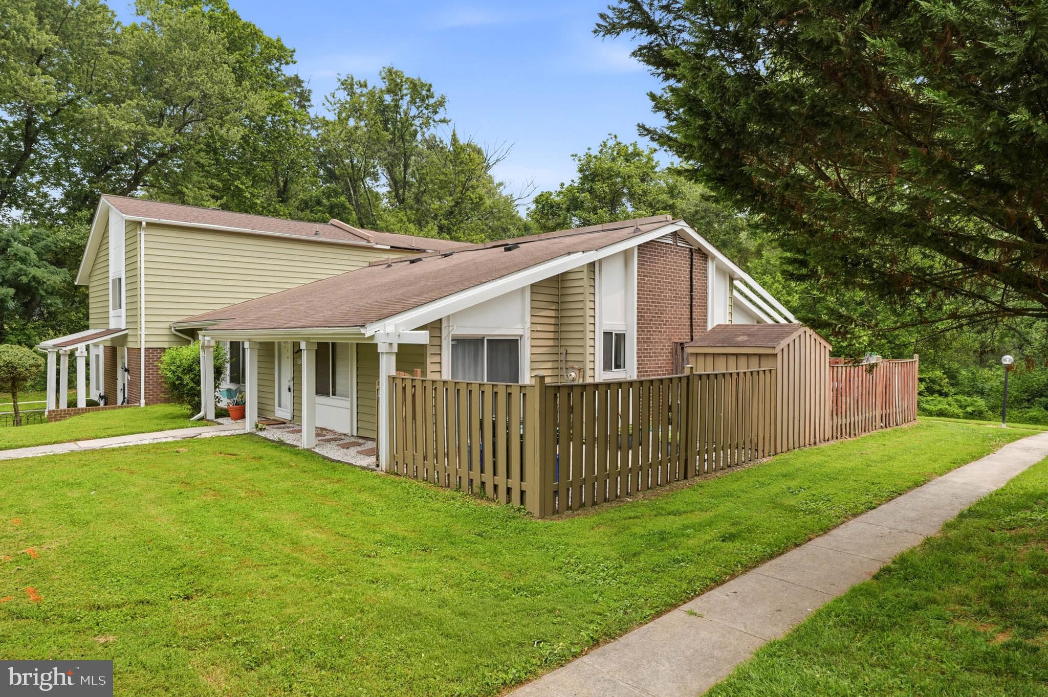 12713 SESAME SEED COURT