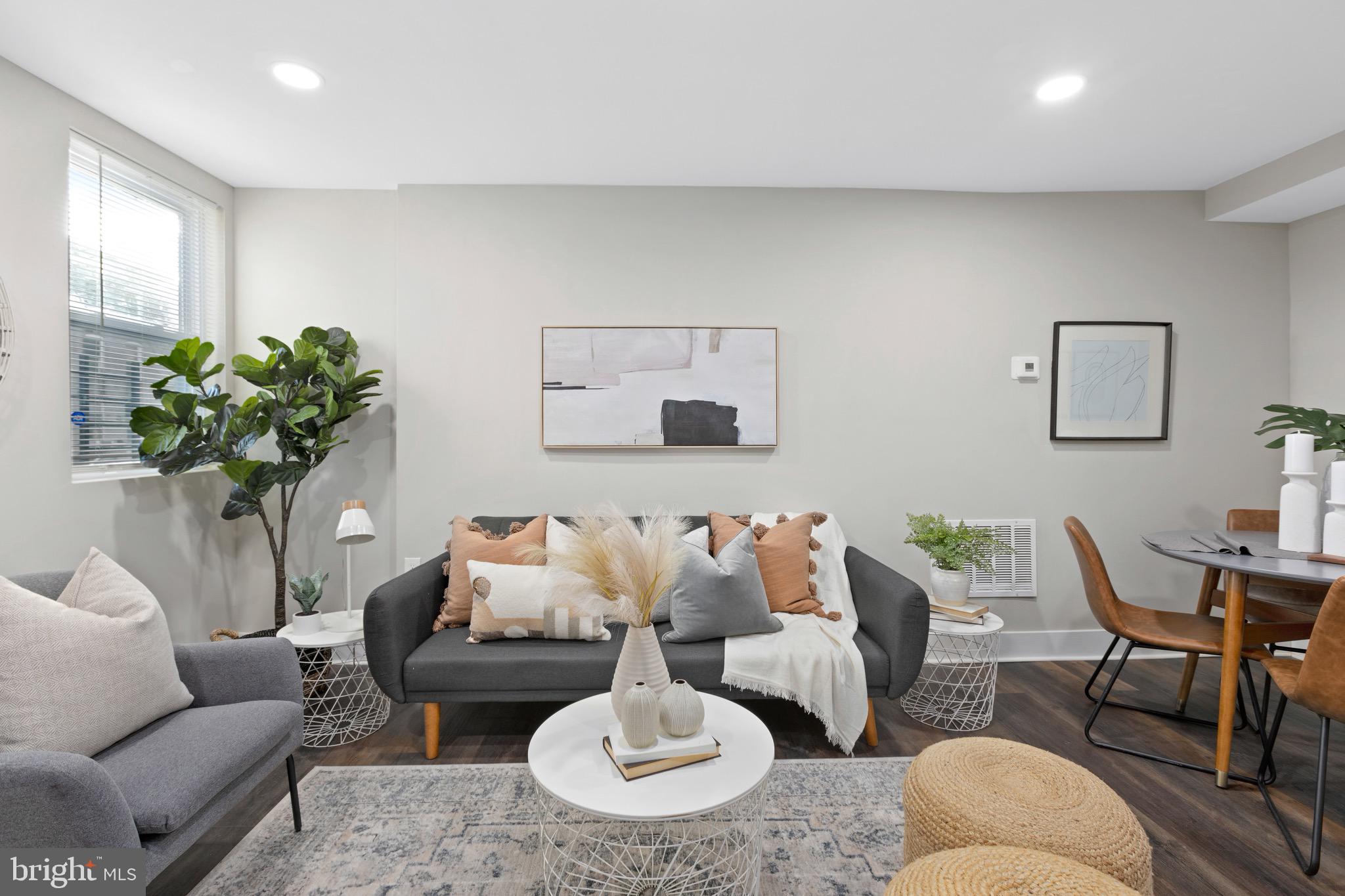 NEW SOUTHWEST - Residential Lease