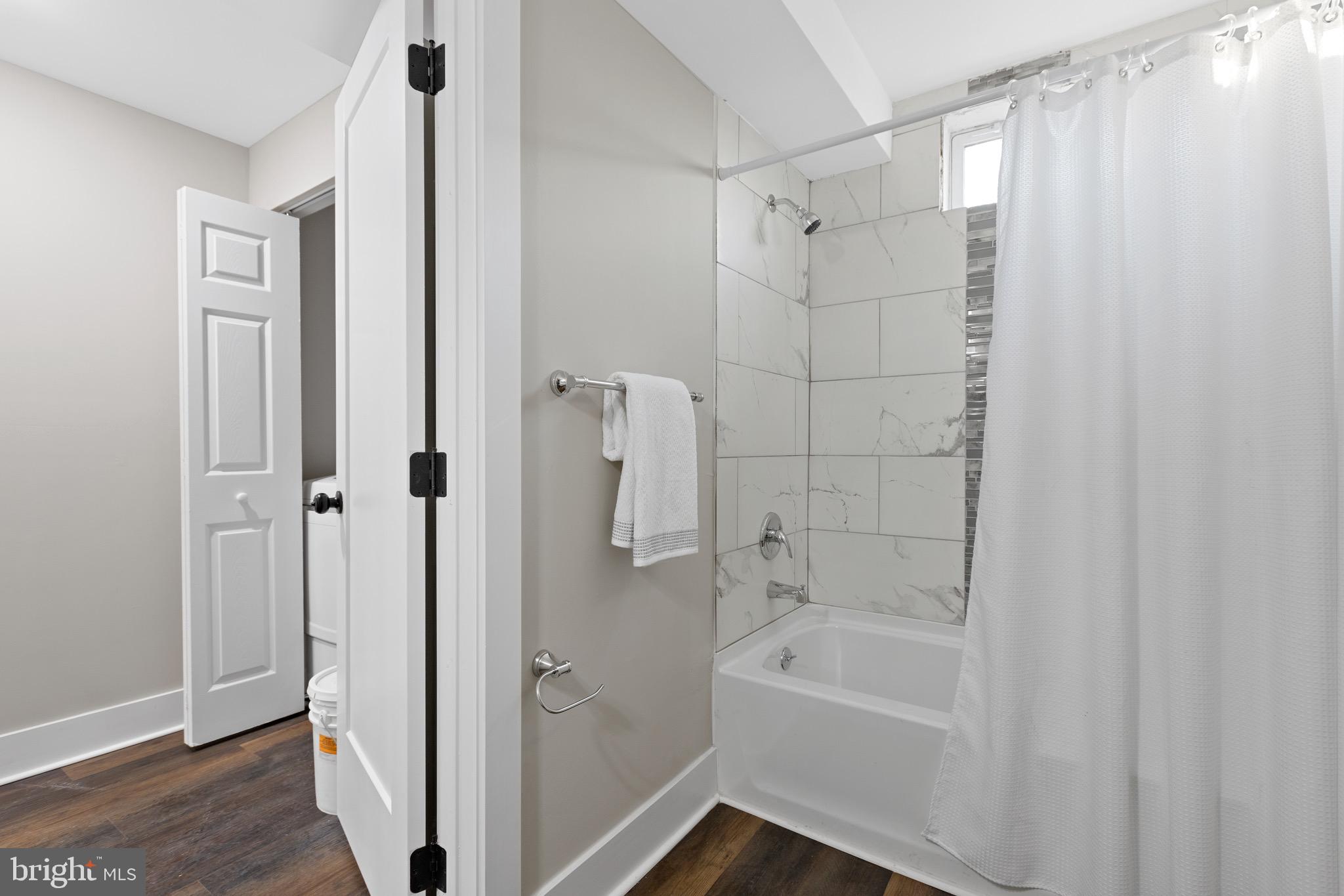 NEW SOUTHWEST - Residential Lease