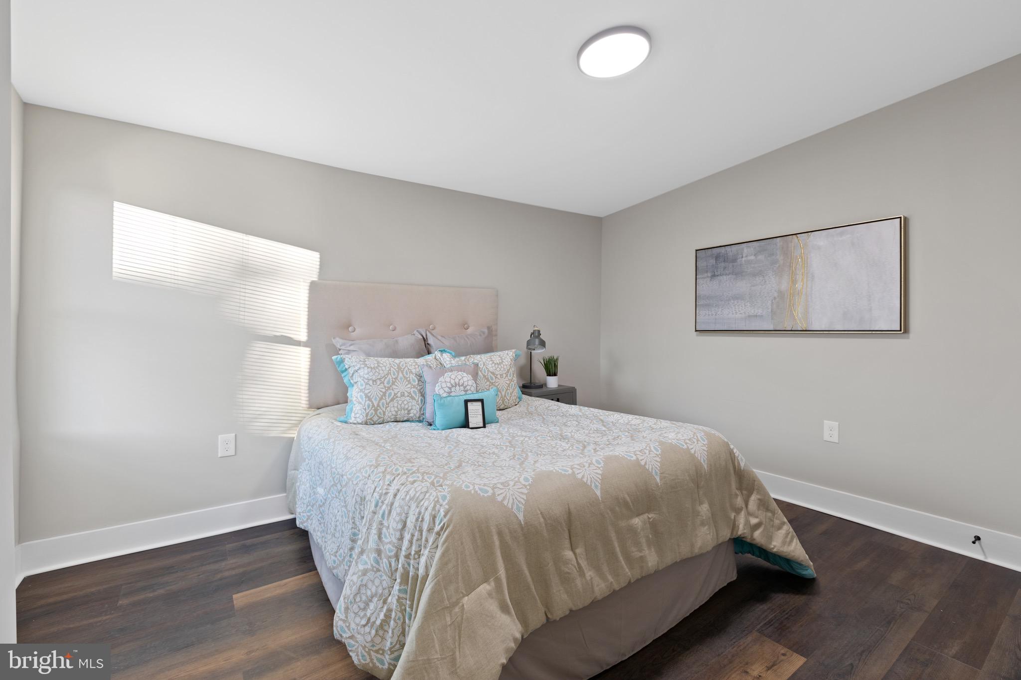 NEW SOUTHWEST - Residential Lease