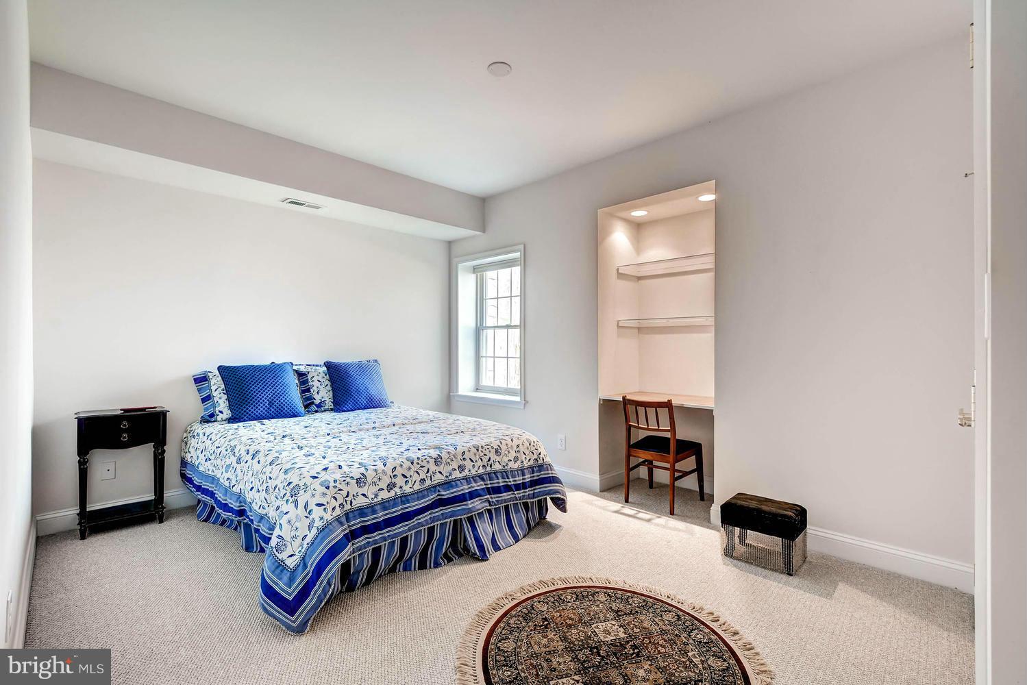 HUNT VALLEY - Residential