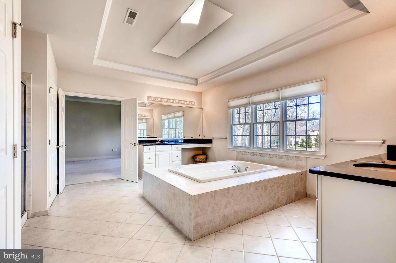 HUNT VALLEY - Residential