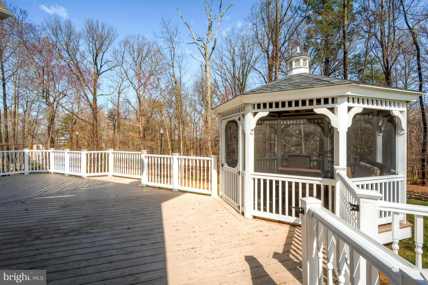 HUNT VALLEY - Residential