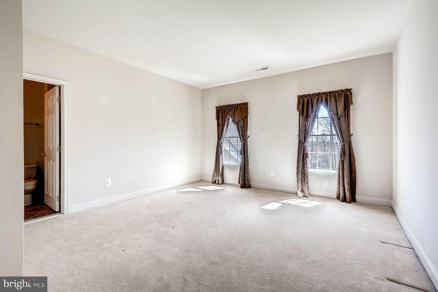 HUNT VALLEY - Residential