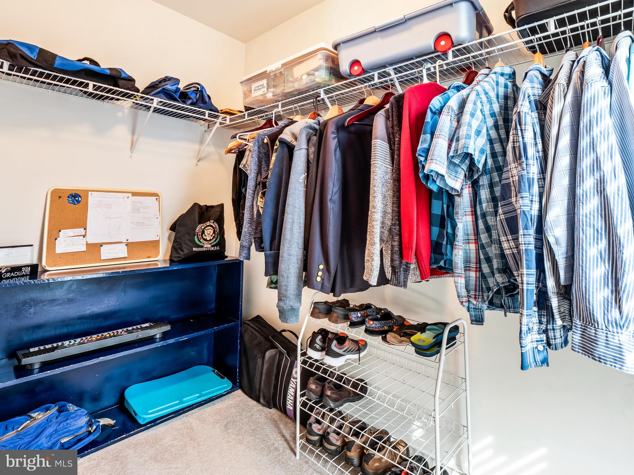 THE FALLS AT LEE'S PARK - Residential