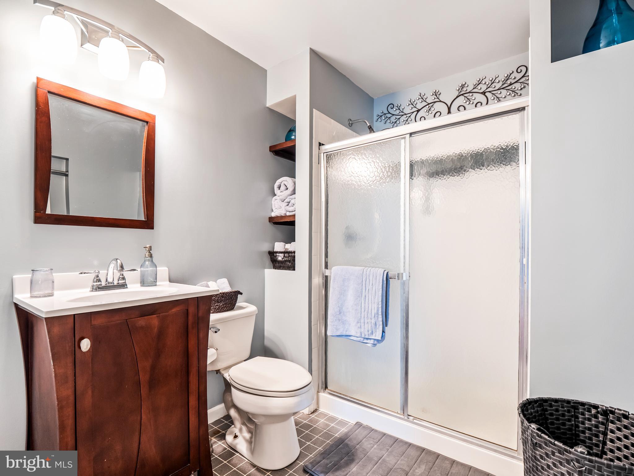 THE FALLS AT LEE'S PARK - Residential