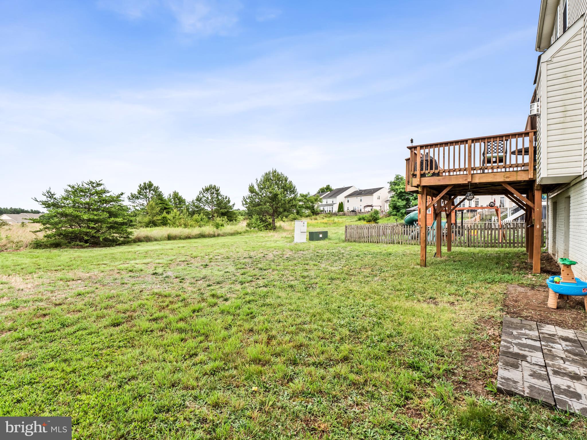 THE FALLS AT LEE'S PARK - Residential