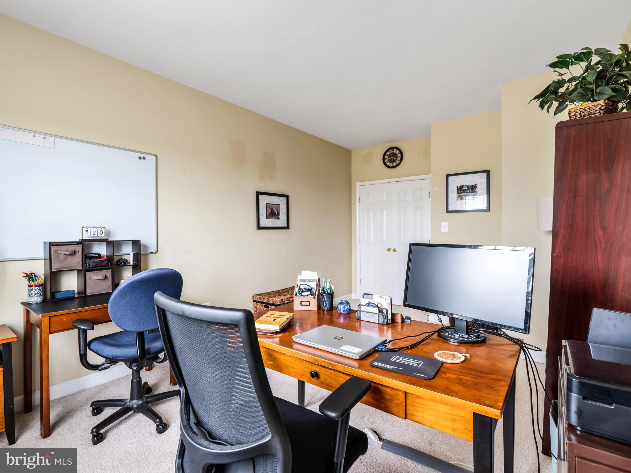 THE FALLS AT LEE'S PARK - Residential