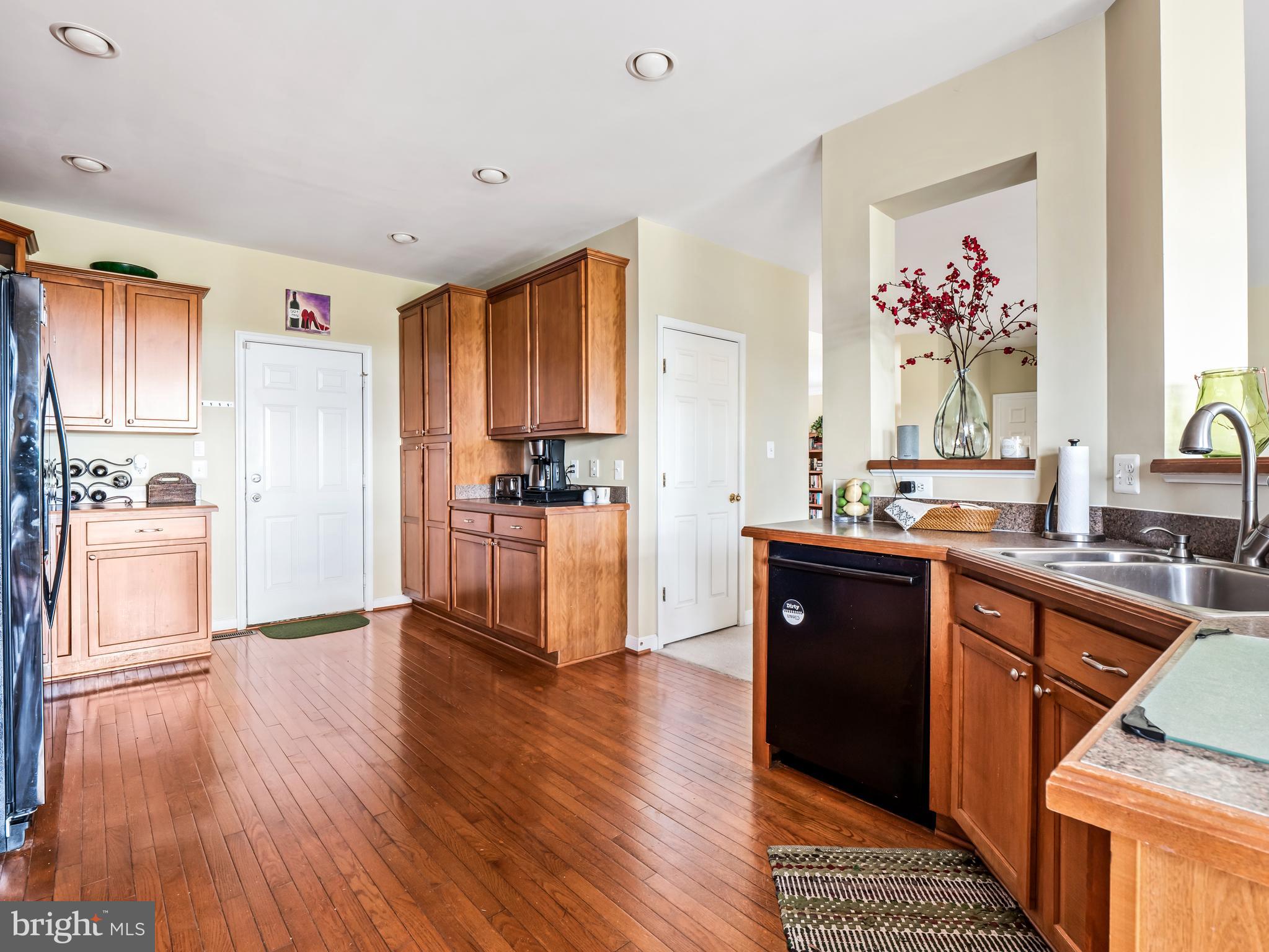 THE FALLS AT LEE'S PARK - Residential