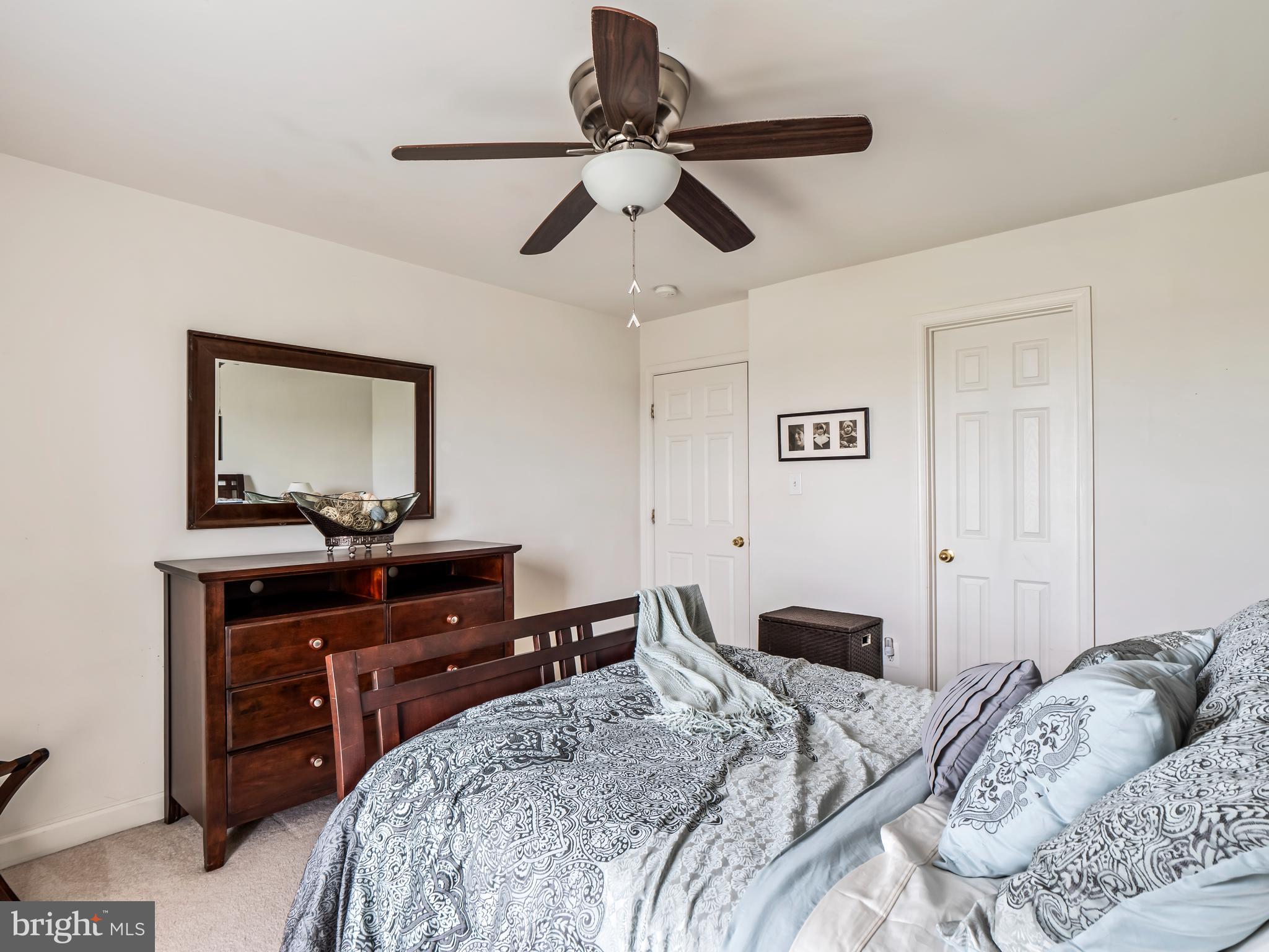 THE FALLS AT LEE'S PARK - Residential