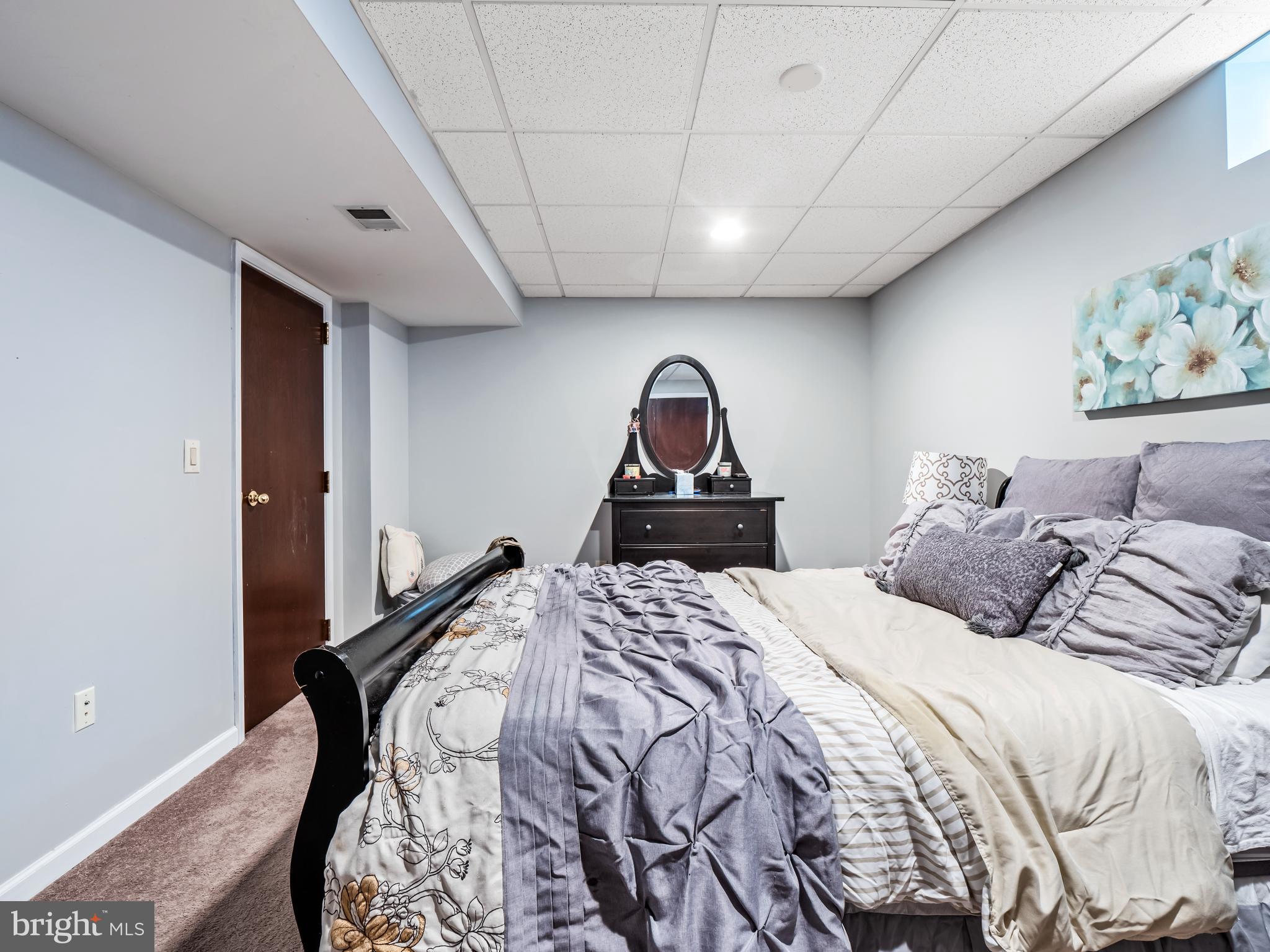 THE FALLS AT LEE'S PARK - Residential