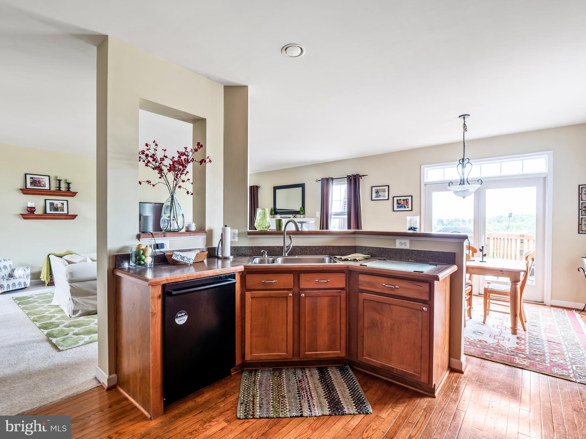 THE FALLS AT LEE'S PARK - Residential